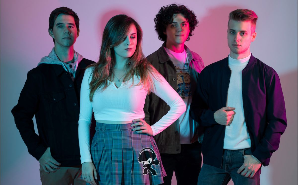 A Short Walk to Pluto - Outcast (Pop Rock)