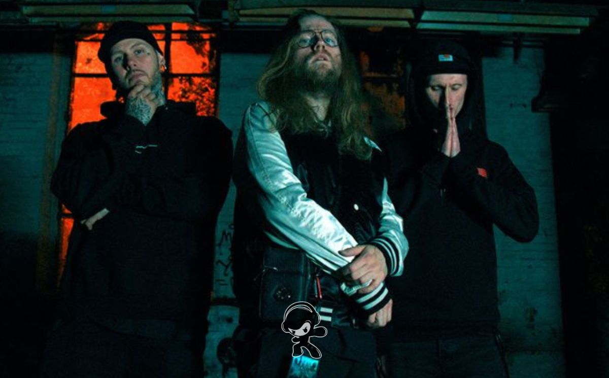 Awake The Dreamer - Take My Hand (Metalcore)