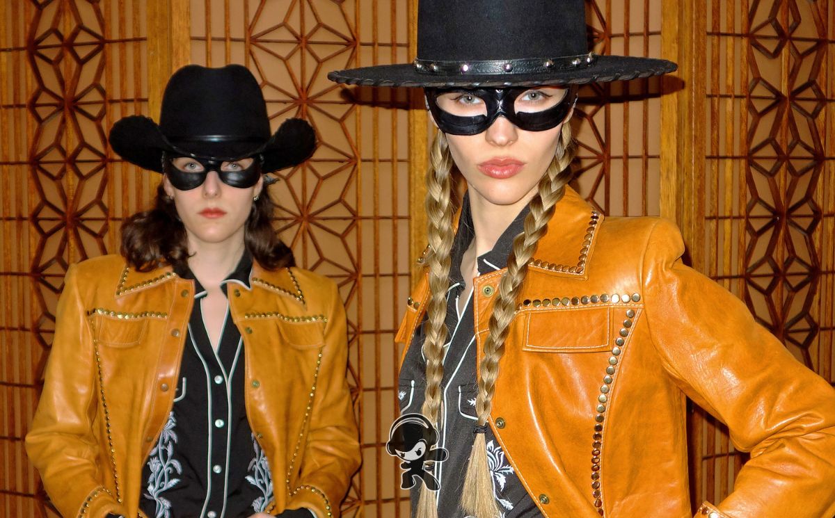 Bad Flamingo - Parked in the Lot (Indie Rock)