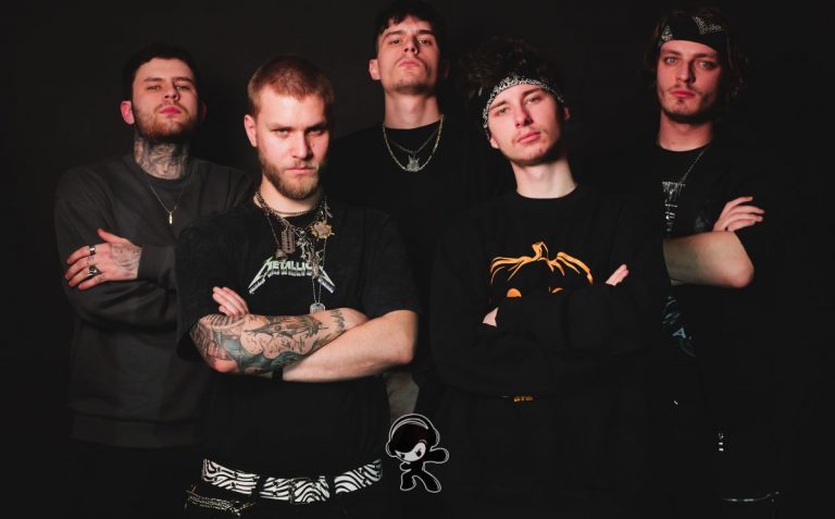 Black Row - BRAINDEAD