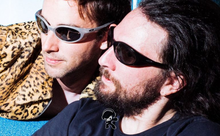 Brain Club - Divine (Indie Pop)