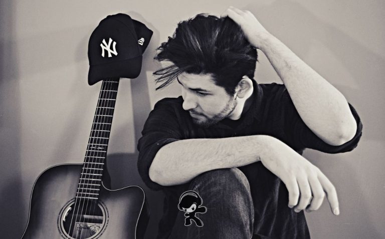 Jake Wildhorn - 'Wait for Me' (Pop Rock)