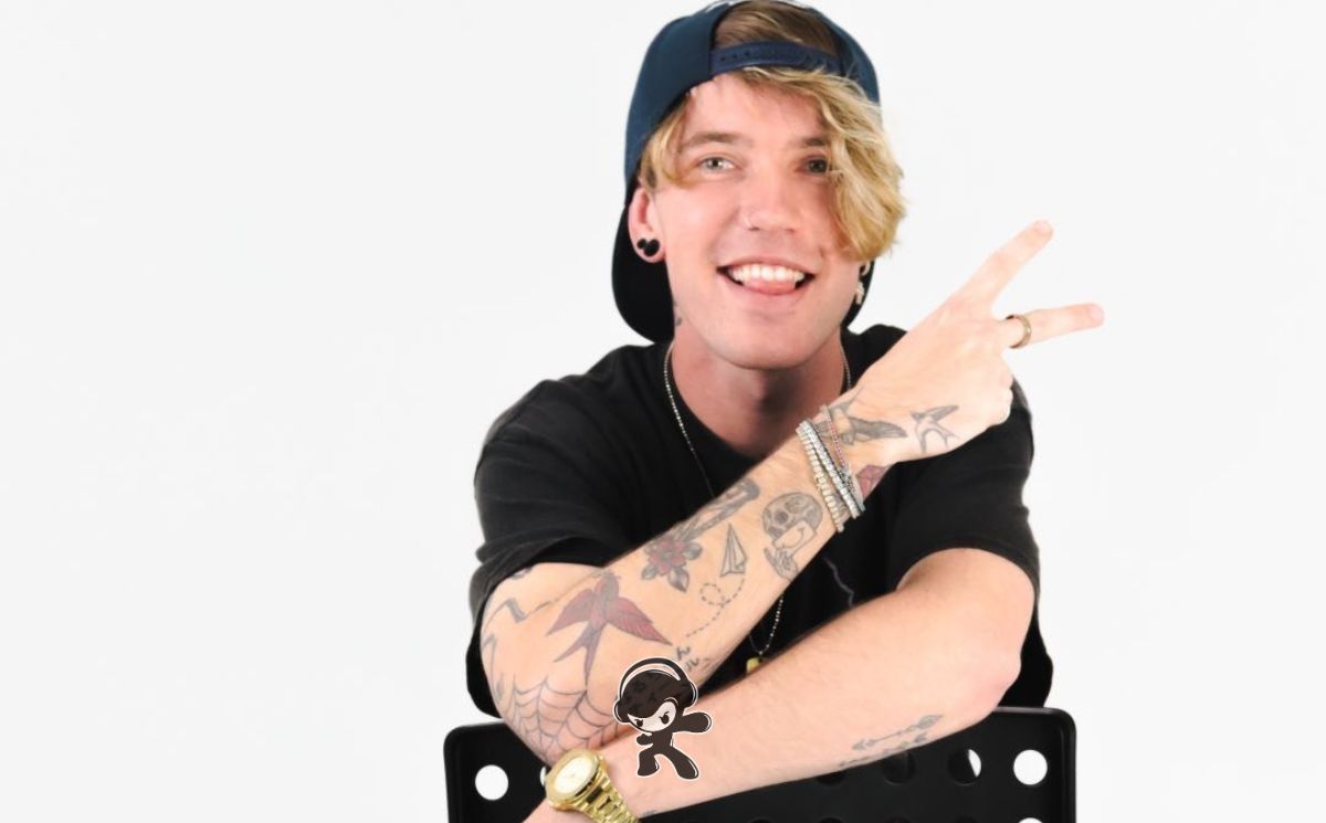 Trent Vine - Water Under The Bridge (Pop Punk)