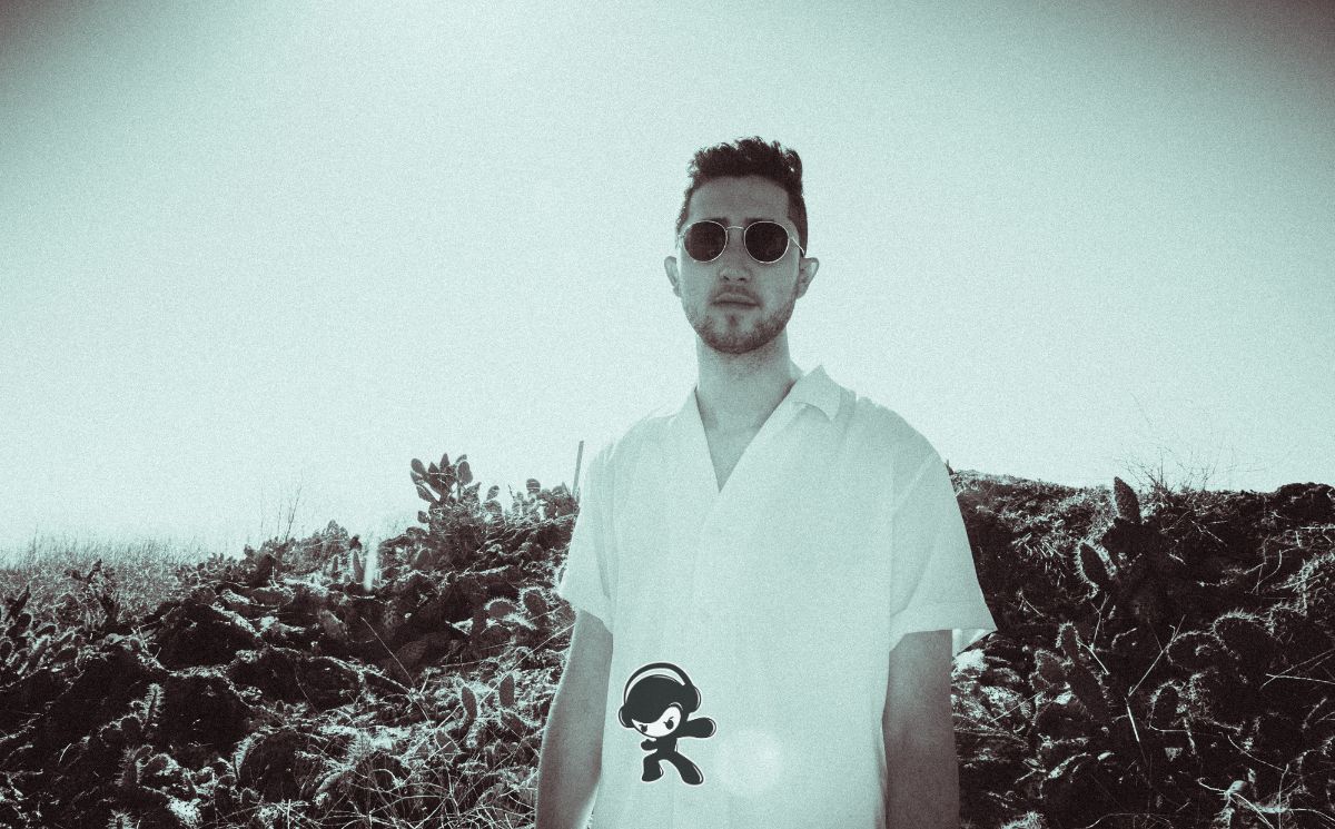 ARK IDENTITY - Bleed Out In The Night (Dream Pop)