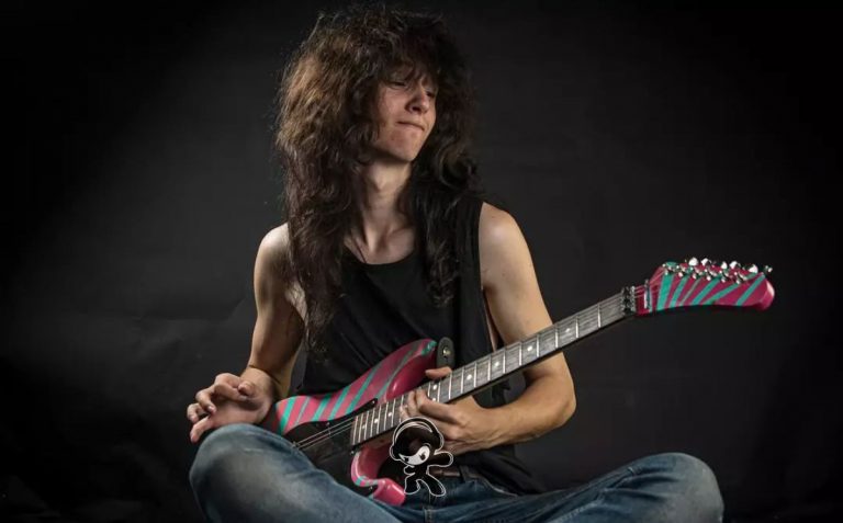 Andy Alexander - 'Gilded' (Hard Rock)