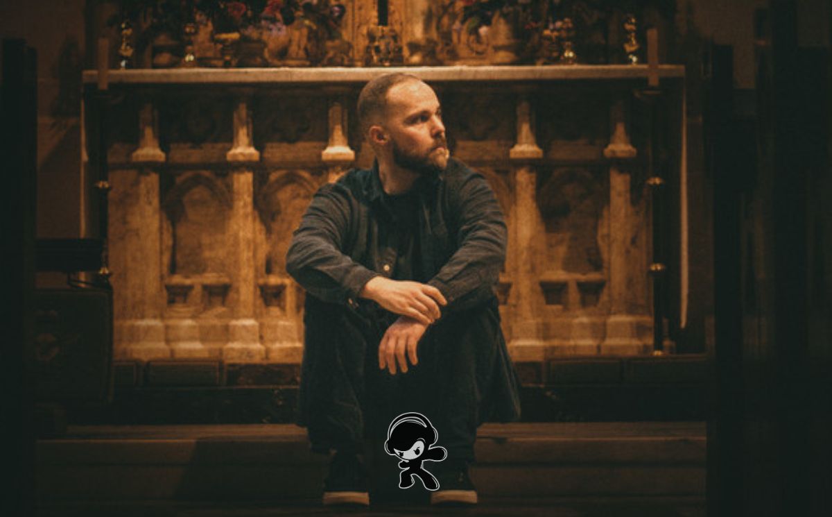 Blair Coyle - Carousel (Indie Rock)