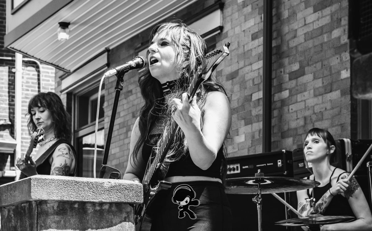 Burning Hag - Hot Katana (Hardcore Punk)