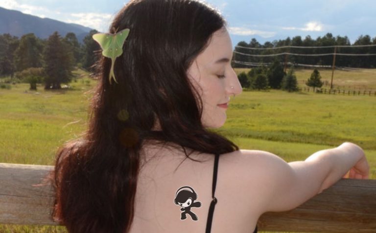 Glow Moth - California Queen (Dream Pop)