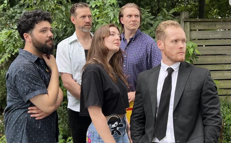 Good Group Thanks for Coming - 'It’s a Game' (Alternative)