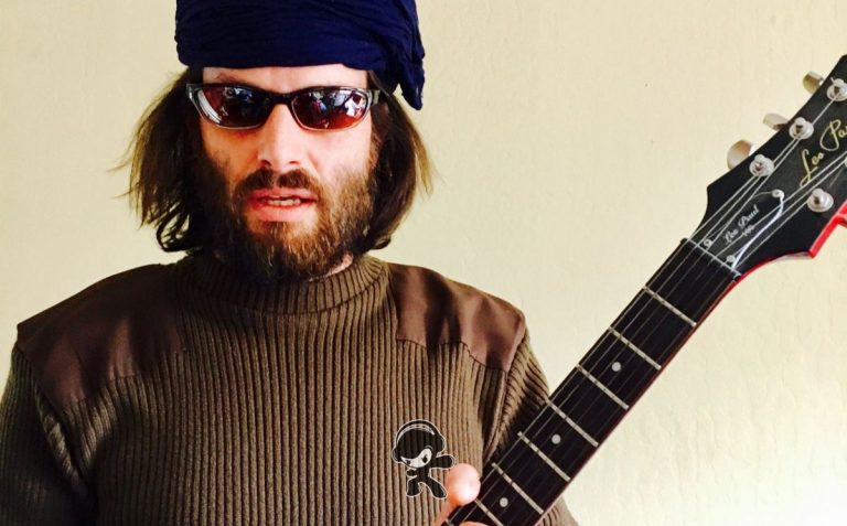 Horse and Chariot - 'Spread the Luv' (Alternative Rock)