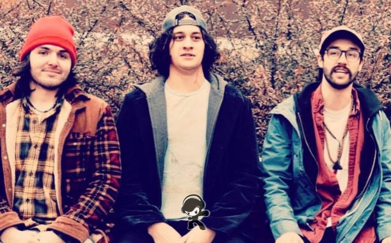 Hucksters - 'Vibrations' (Alternative Rock)