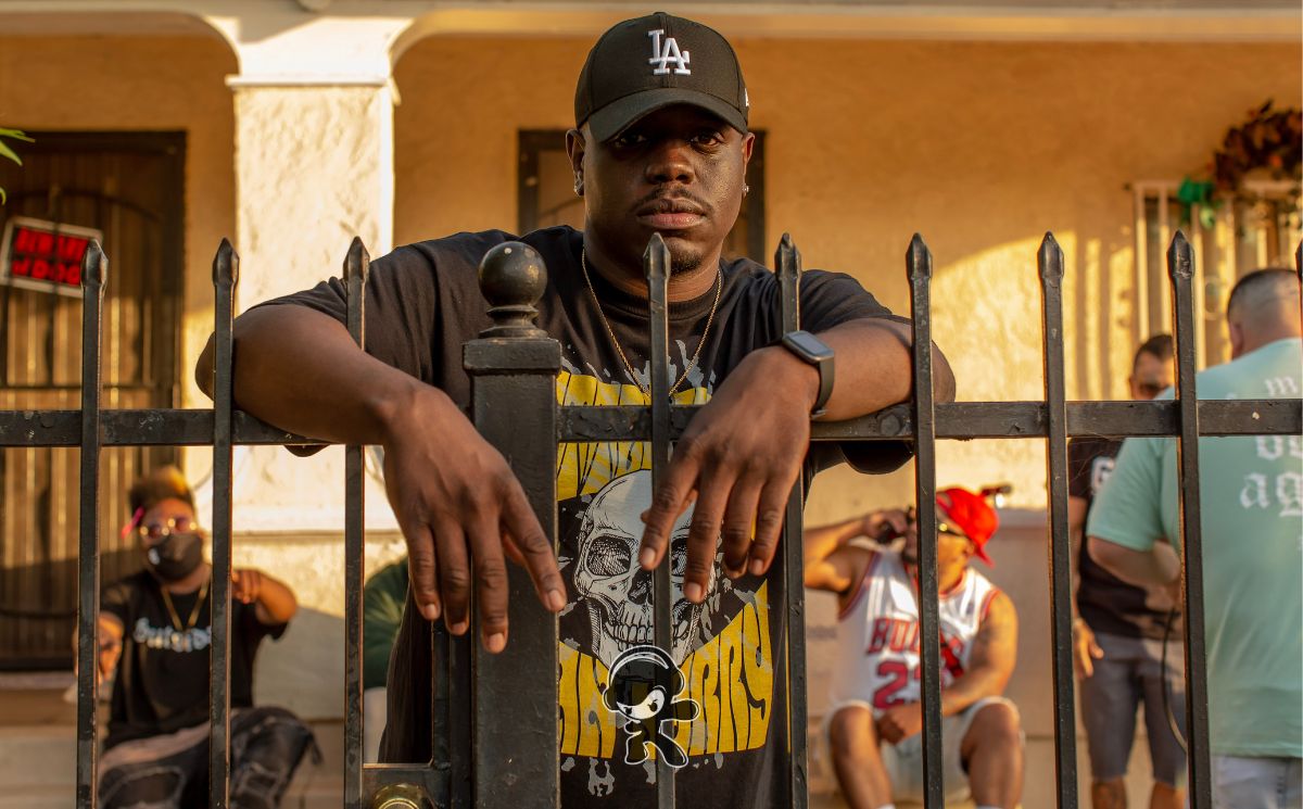 Jaae Kash x Leon Anderson x Uneak Music - 'Save Me' (Hip-Hop)