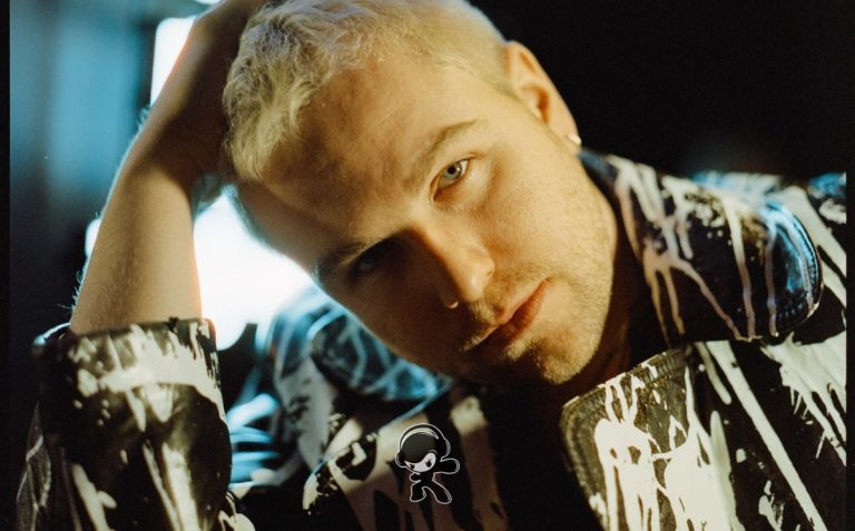 Now Ex - 'All Our Friends (Are Falling Out Of Love)' (Indie Electronic)