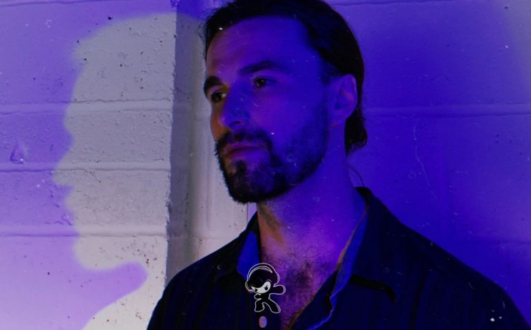 Peter Anderson - 'Need You' (Downtempo)