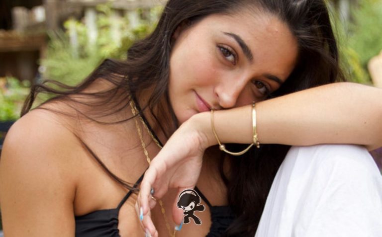 Riley Way - 'Don't Fall For Me' (Pop Rock)