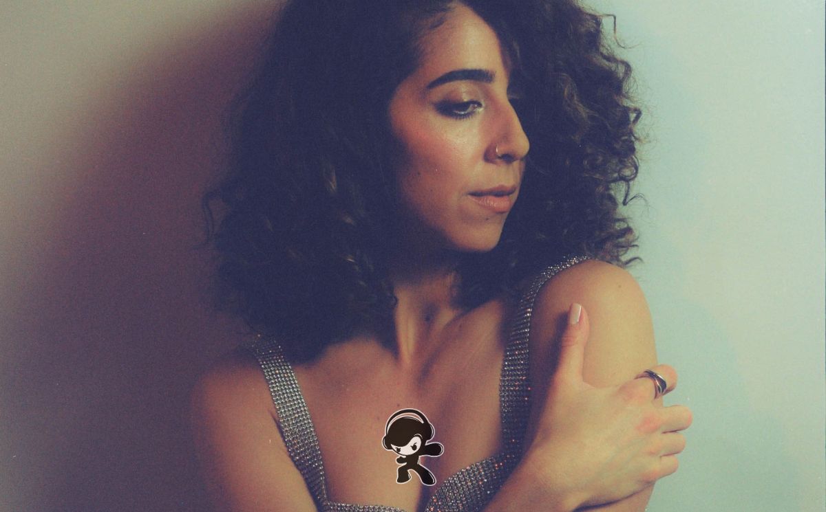 iinz - 'Humble You' (Alternative)