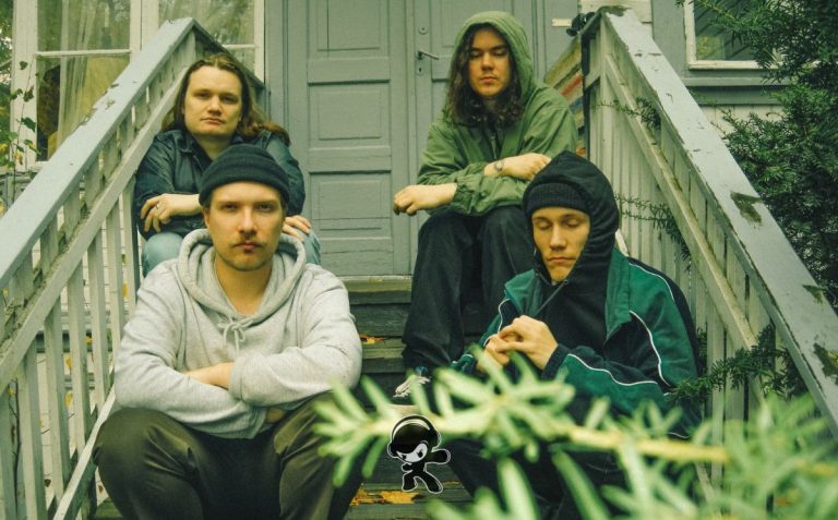 moshimoshi - 'Martta' (Screamo)