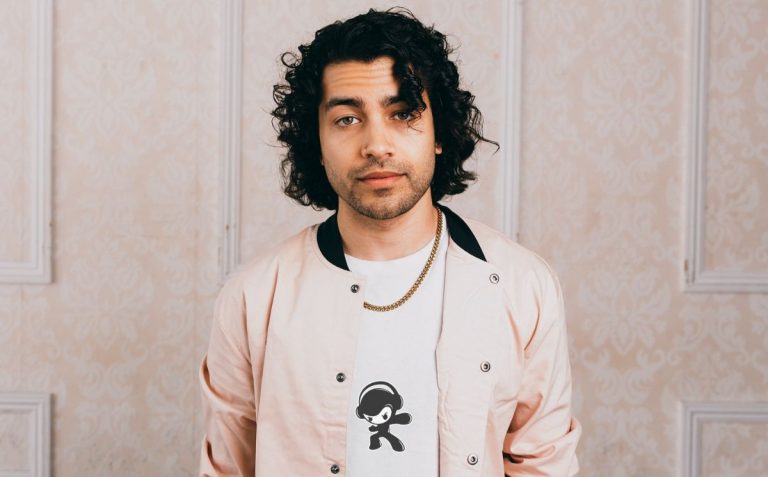 Ari Bose - Sincerely (Pop Rock)