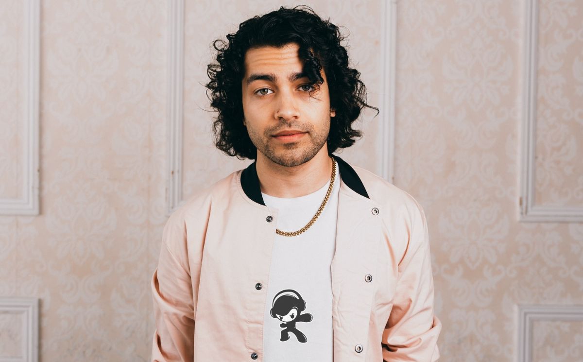 Ari Bose - Sincerely (Pop Rock)