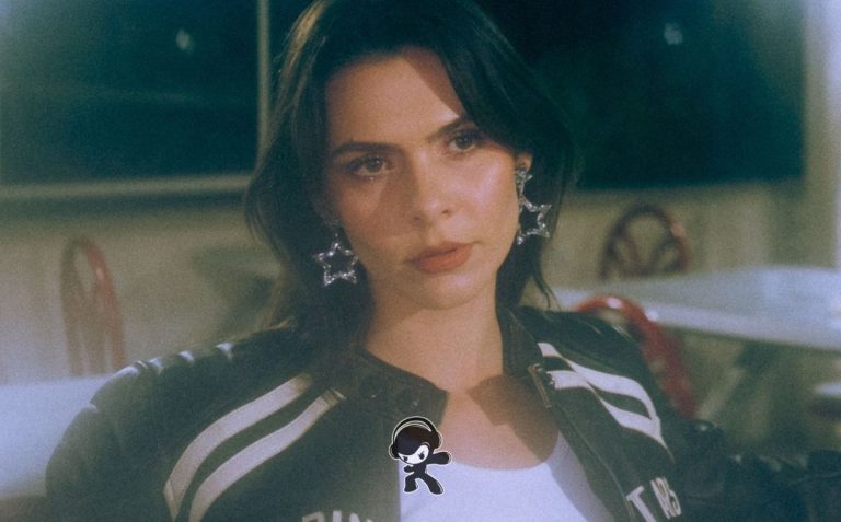 Estella Dawn - 'Julian' (Pop)