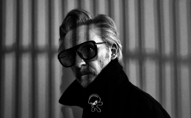 Ghost Buttons - 'Feels Like Love' (Alternative)