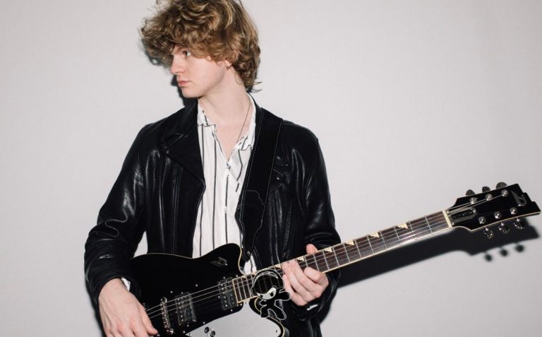 Griffin Benton - 'A Darker Shade' (Indie Rock)