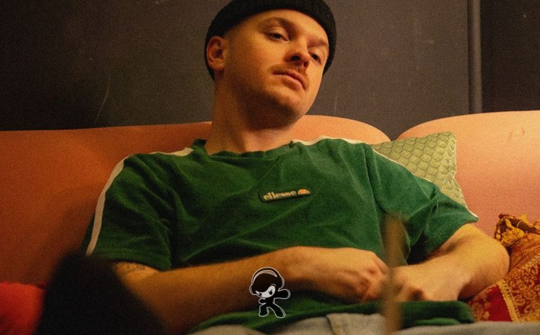 JVLY - 'SOUTH' (Indie Pop)