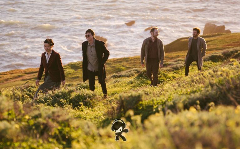 Lunar Noon - Peripheral (Chamber Pop)