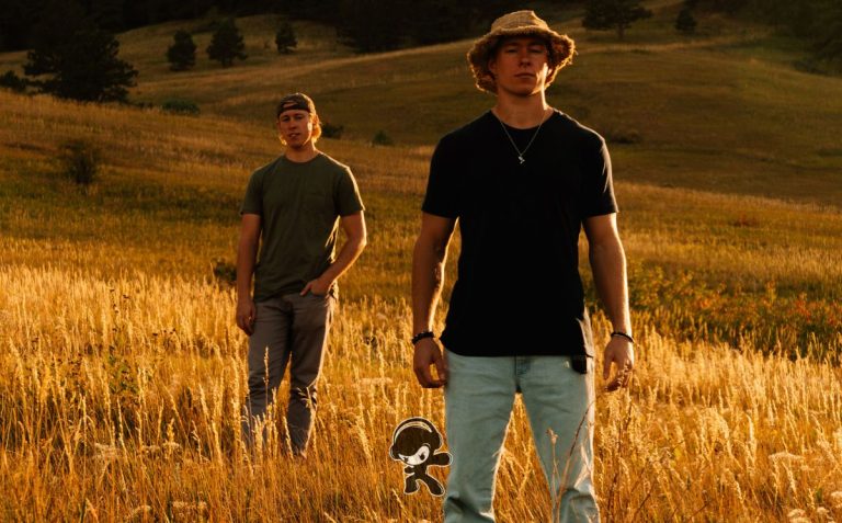 MC4D - 'Be Here With Me Now' (Electro Pop)