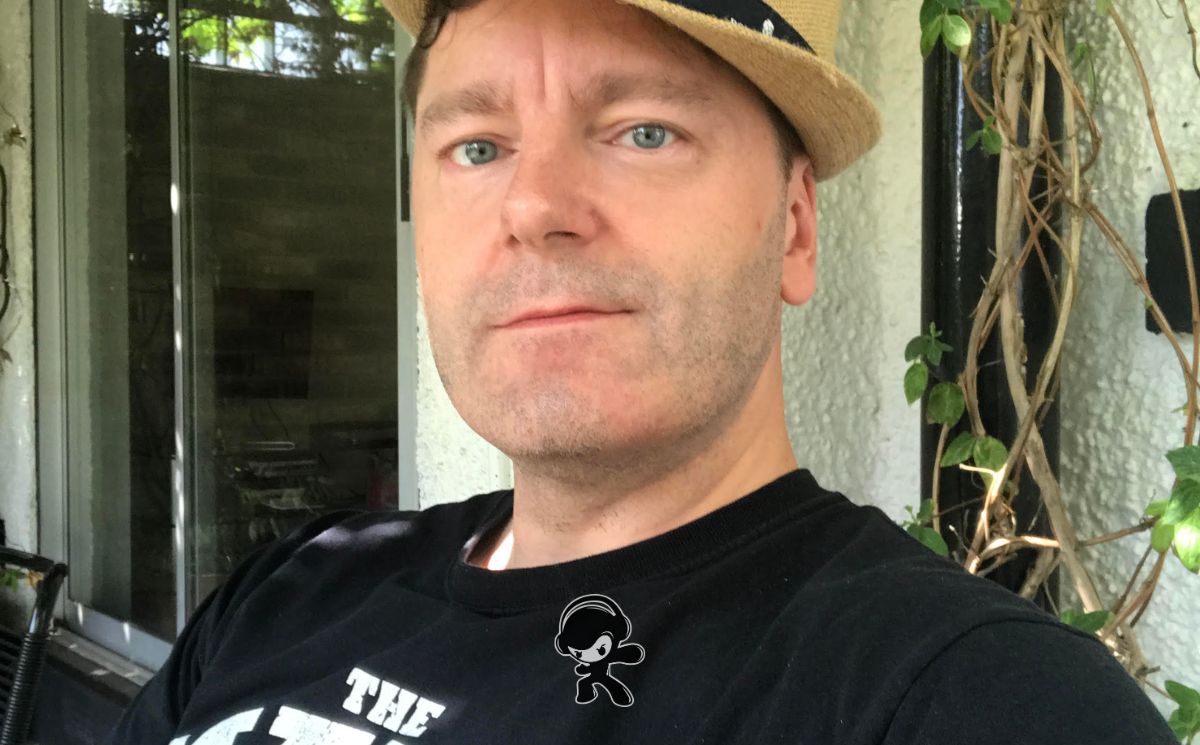 Max Ceddo - 'What's a Guy to Do' (Alternative)