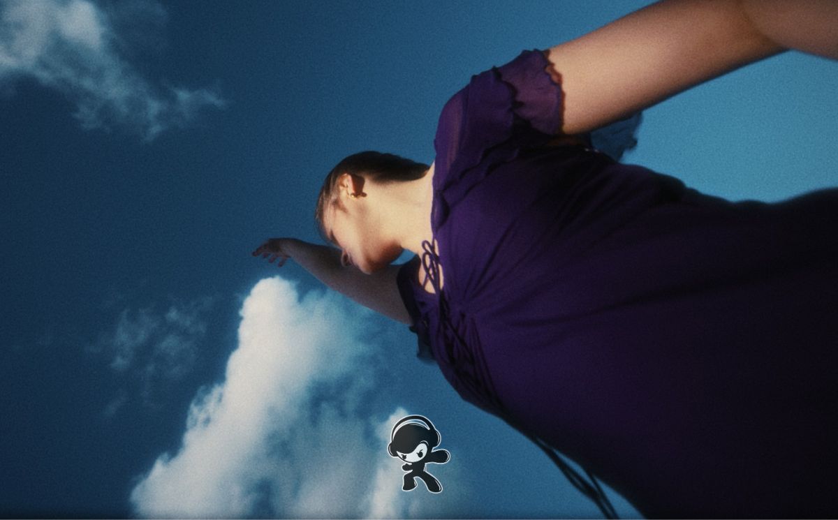 OLI - 'When It All Goes Quiet' (Synthpop)