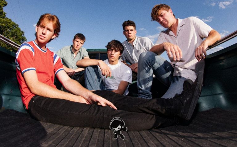 October Man - 'Dandelion' (Indie Rock)