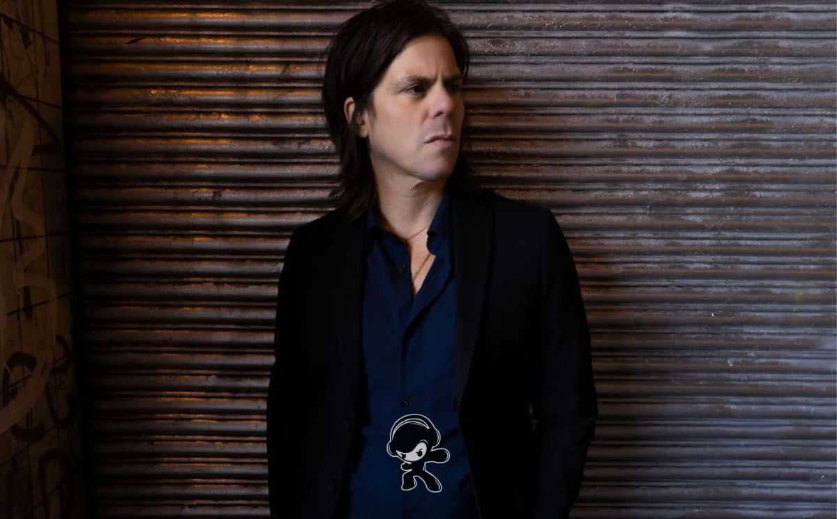 Thadeus Gonzalez - 'My Friends Are All Crazy' (Alternative Rock)