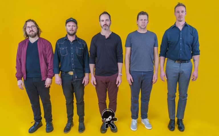 The Bottoms - 'Running In Mud' (Alternative Rock)