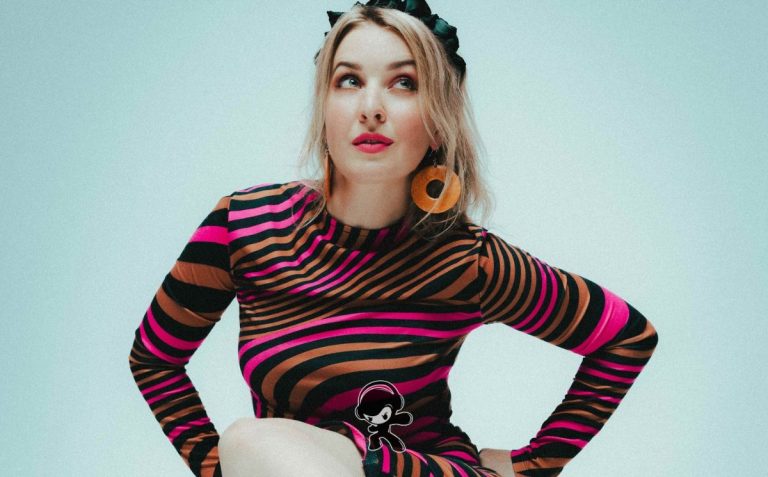 Eva-Mi – Seesaw (Contemporary R&B)