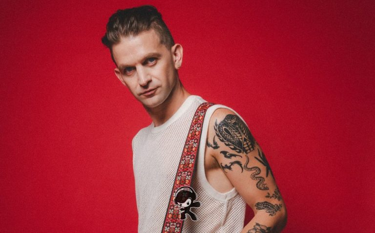 Fly Right - Shake the Island (Alternative Rock)