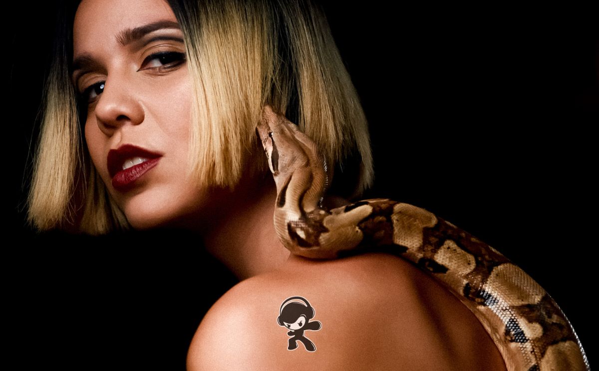 Makwaia - Leave (Contemporary R&B)