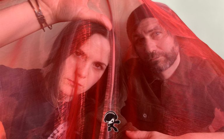 Misty Coast - Swimming (Dream Pop)