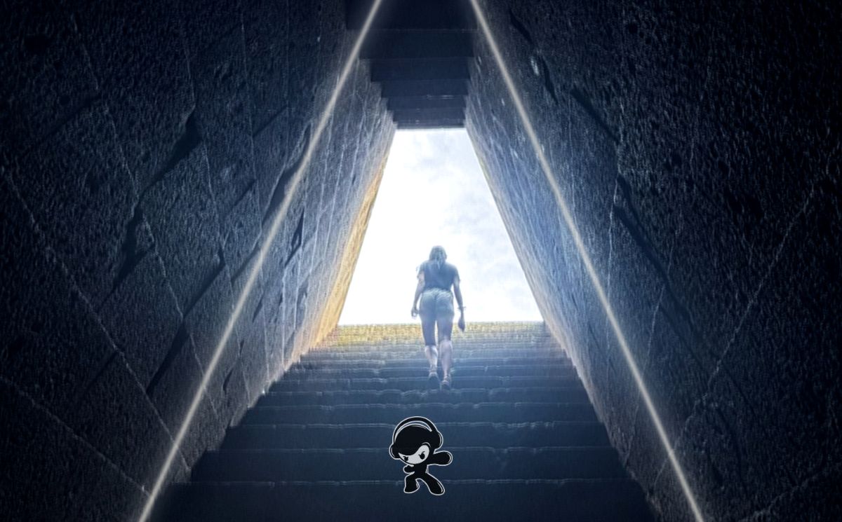 Nathalie King - Within a Dream (Alternative Pop)