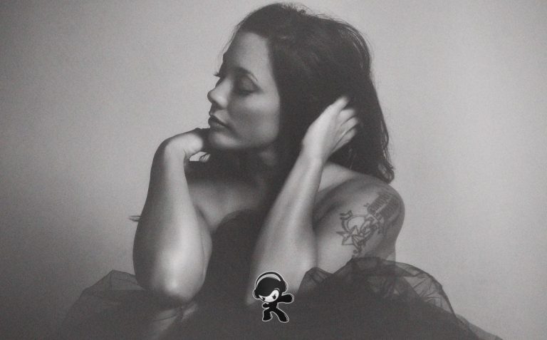 OUDi - Everybody Dies (Synthpop)