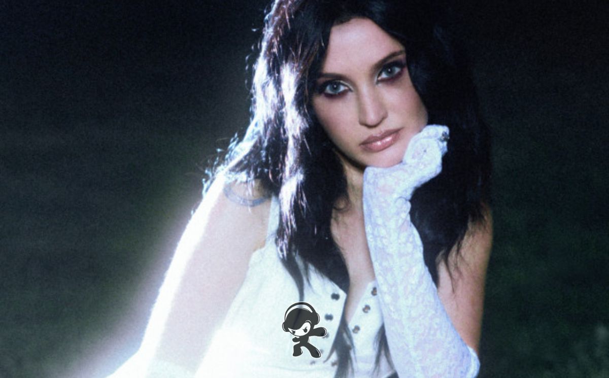 SIRENX - Love Bomb (Indie Pop)