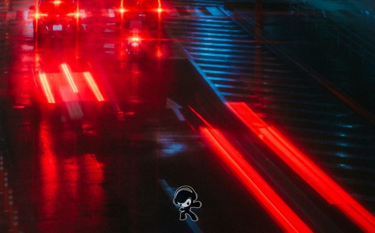 Sicat - Back and Forth (Electro Pop)