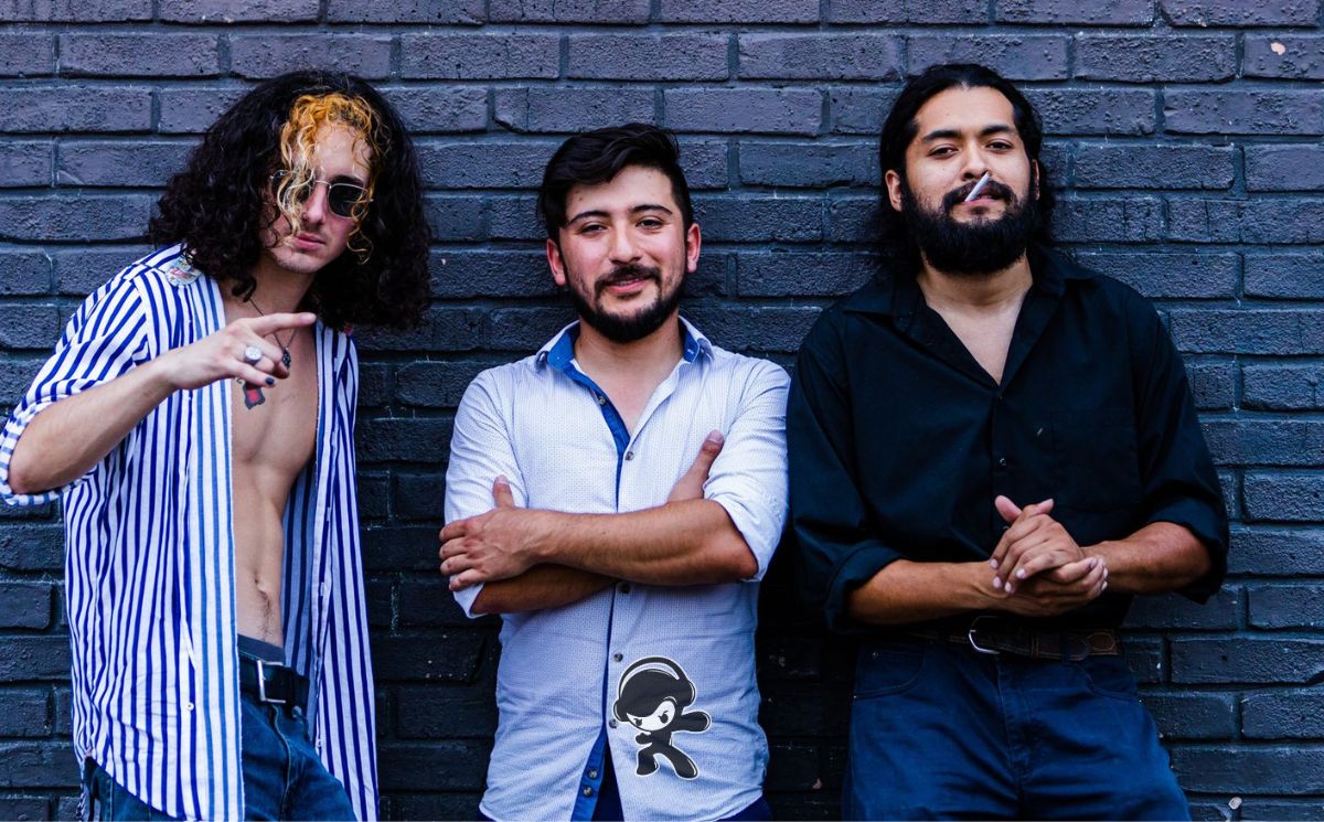 Souls Extolled - Triumphant Monsters (Indie Rock)