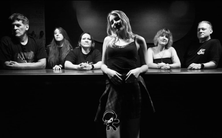 Awaiting Abigail - Bad Mind (Hard Rock)