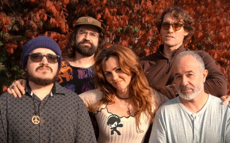 Belling The Tiger - Listen (Progressive Rock)