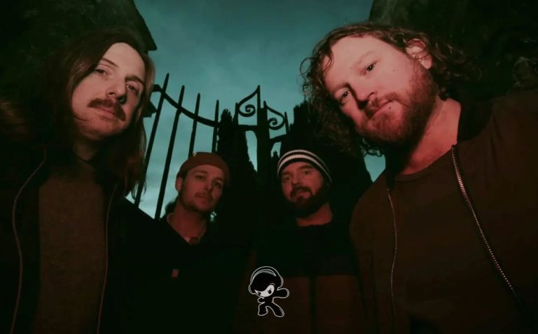 Bury Me With My Money - Stunning Stilettos (Indie Rock)