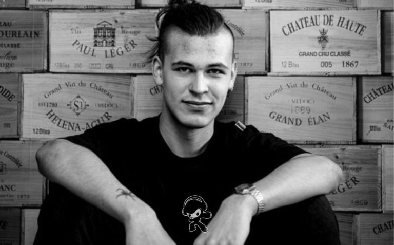 Juan Huidobro - Cosmovisión (Progressive Metal)