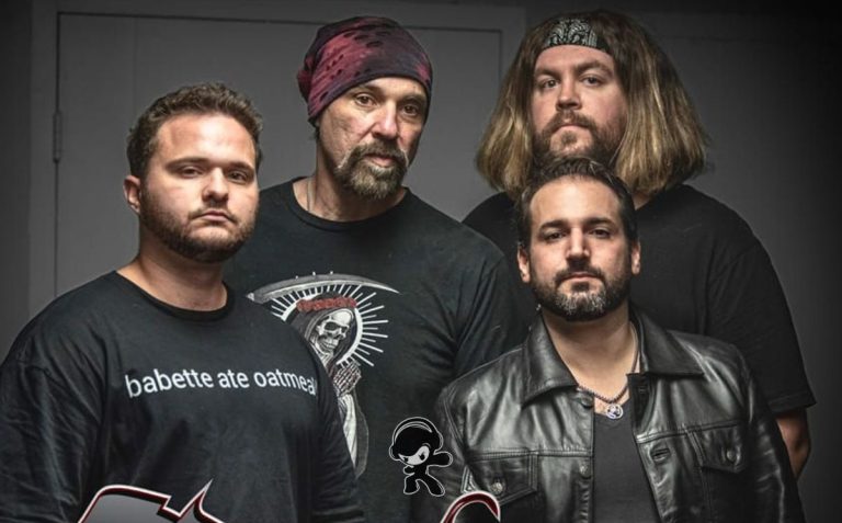 Ryder - Queen Viper's Kiss (Hard Rock)