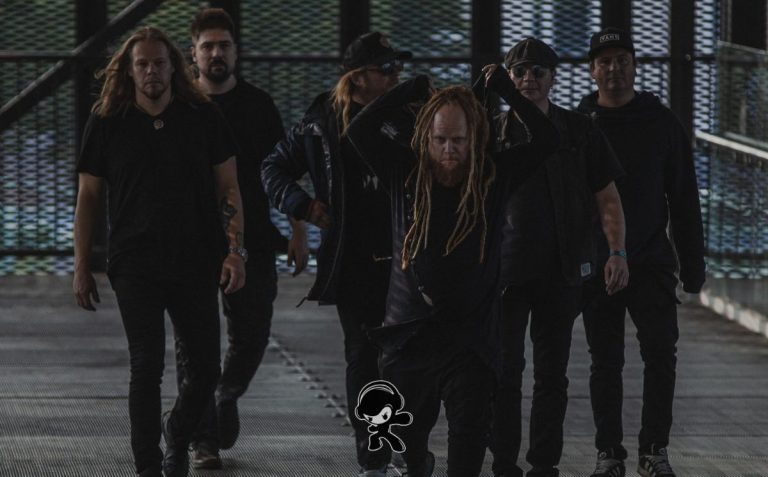 Stråle - Blinding Lights (Alternative Metal)