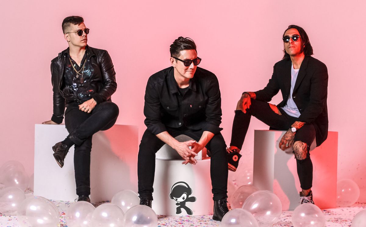 The Eiffels - Beautiful Life (Pop Rock)